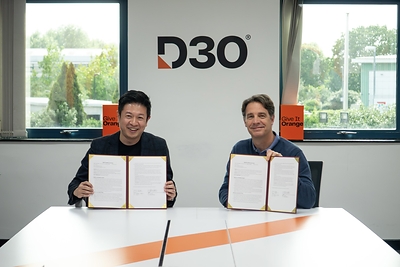 Jim Chen, General Manager of KINGSTEEL (left), and Matthieu Bazil, CEO of D3O (right), sign exclusive joint development agreement to accelerate the future of advanced foam innovation. Jim Chen, General Manager of KINGSTEEL (left), and Matthieu Bazil, CEO of D3O (right), sign exclusive joint development agreement to accelerate the future of advanced foam innovation.
