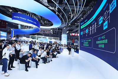 Technical presentations highlighted Sieyuan’s latest innovations in grid-forming energy storage, power electronics and next-generation power infrastructure. Technical presentations highlighted Sieyuan’s latest innovations in grid-forming energy storage, power electronics and next-generation power infrastructure.