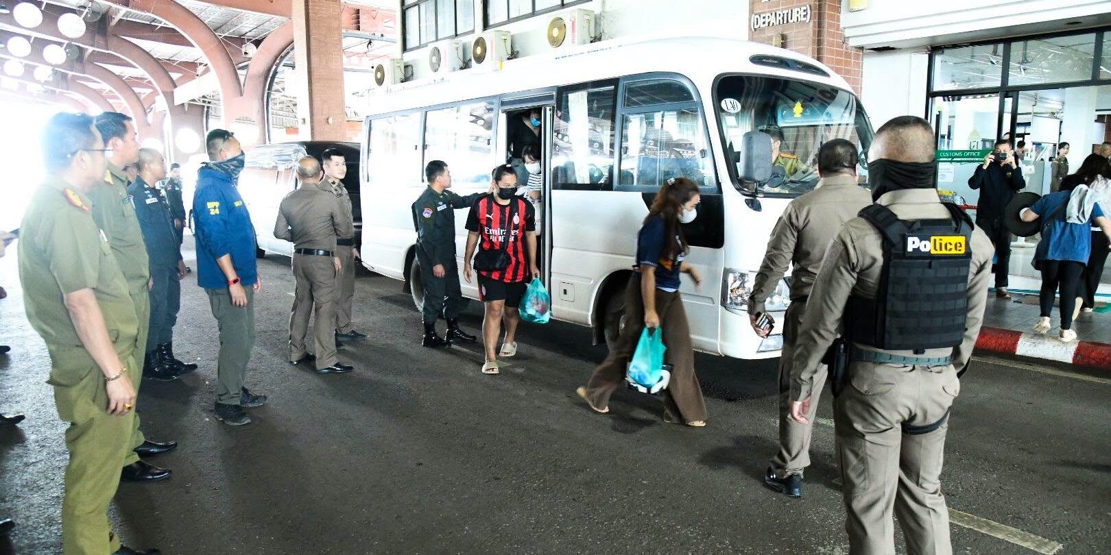 Laos Deports 32 Thai Nationals After ST Vegas Raid