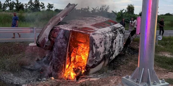 Van Crash in Thailand van crash in Thailand kills two Lao nationals and injuries 12
