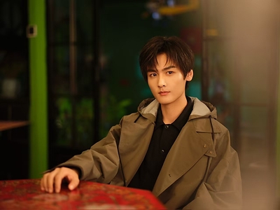 Leo Zhou portrays Dong Fang Shuo in the upcoming S-grade modern fantasy series VIII: Awakening. (Photo: KC Global Media Asia) Leo Zhou portrays Dong Fang Shuo in the upcoming S-grade modern fantasy series VIII: Awakening. (Photo: KC Global Media Asia)