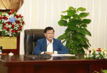 Lao President Thongloun Calls for Action on Illegal Mining, Social Problems
