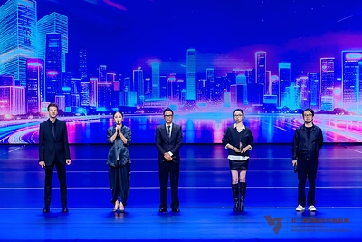 The Selection Committee makes its appearance at the opening ceremony. The Selection Committee makes its appearance at the opening ceremony.